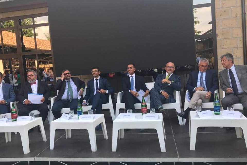 Di Maio: “Parte la Zona economica speciale in Campania, meno burocrazia e meno tasse”