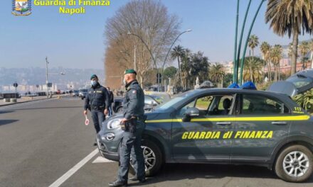 Controlli anticovid della Guardia di Finanza a Napoli e provincia: 127 sanzioni