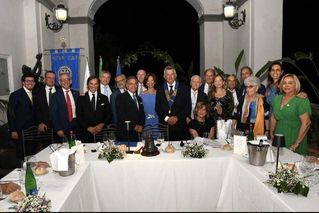 Luigi Morgera alla guida del Rotary Club Napoli Posillipo