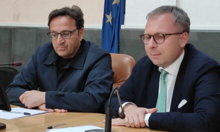 Nuova giunta a Casoria. Bene succube dei 5 Stelle. Problemi nel partito Europa Verde