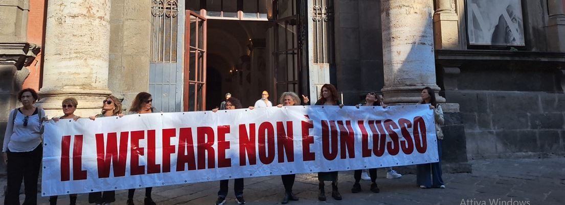 La protesta degli operatori sociali di Gesco si sposta al Museo Archeologico Nazionale di Napoli